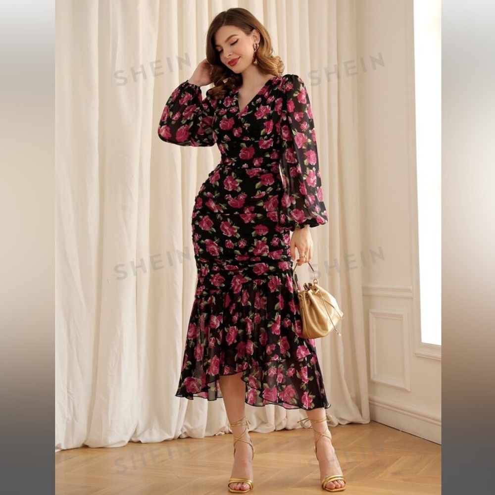 🔥HOT🔥 SHEIN Modely Floral Print Lantern Sleeve Ruched Mermaid Hem Dress midi
